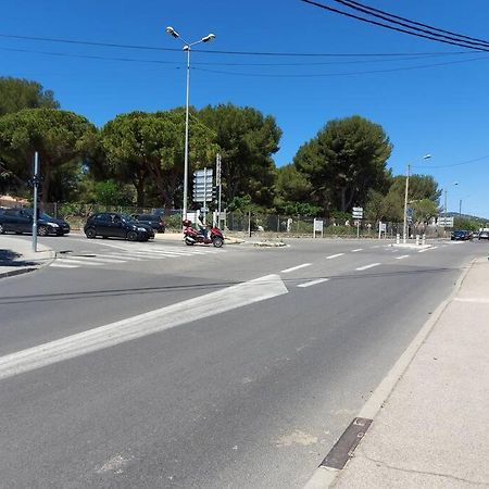 Maisonnette Avec Terrasse Privative La Ciotat Luaran gambar